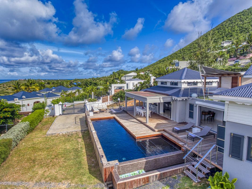 Location villa Saint Martin Mont Vernon - 6 chambres 14 personnes piscine vue mer salle de sport solarium terrain de pétanque (36)